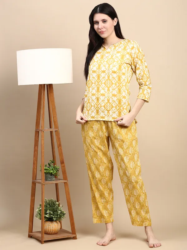 Kryptic_Women_Pyjama