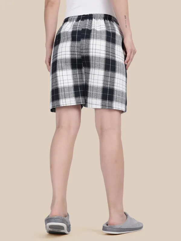 Navy_Kryptic_Women_Lounge_shorts_pure_cotton_checked_relaxed_fit_with_side_pocket_and_adjustable_waist