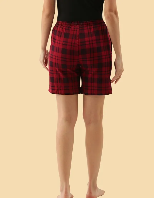 Maroon_Checkered_Regular_Shorts_For_Women
