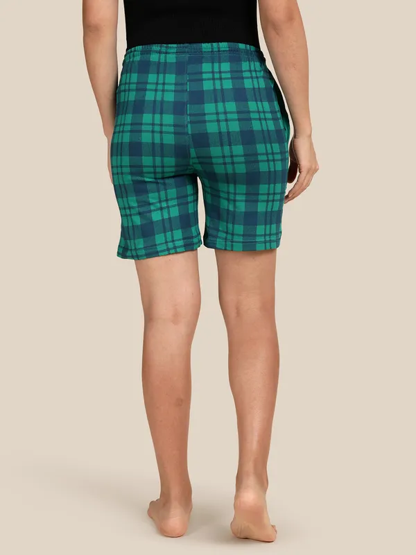 Kryptic_Checkered_Women_Light_Green_Regular_Shorts