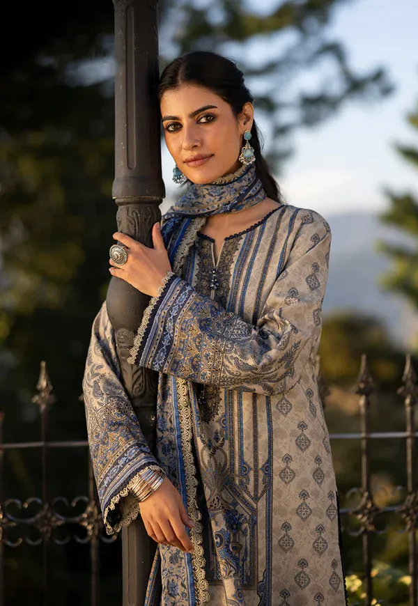 Blue_&_Grey_Embroidered_Lawn_Suit
