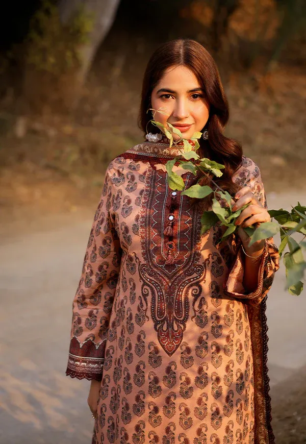 Peach_&amp;_Maroon_Printed_Lawn_Suit