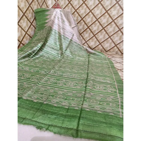 Silkmark_Tussar_Bold_Blockprint_Beige_&_Green_Saree