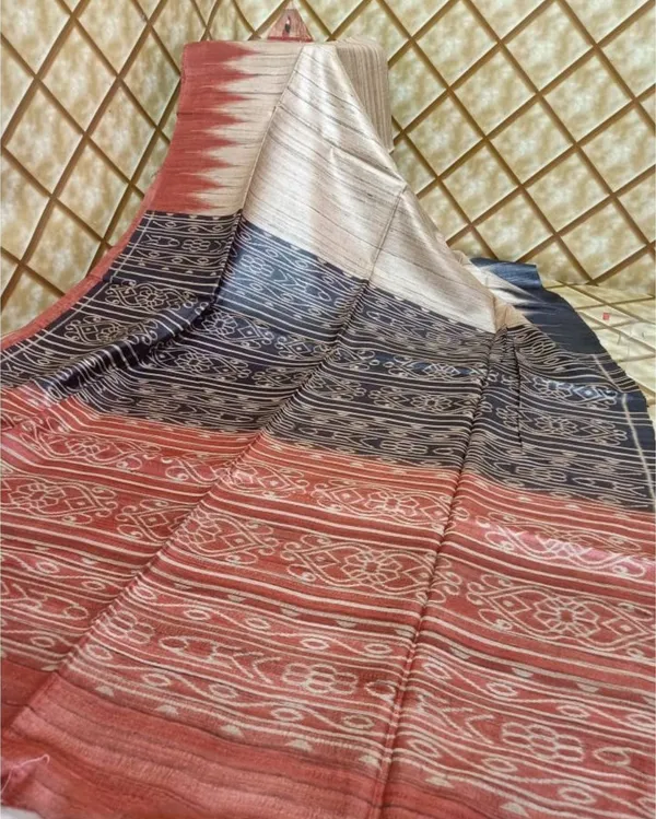 Silkmark_Tussar_Gleaming_Blockprint_Biege_Saree