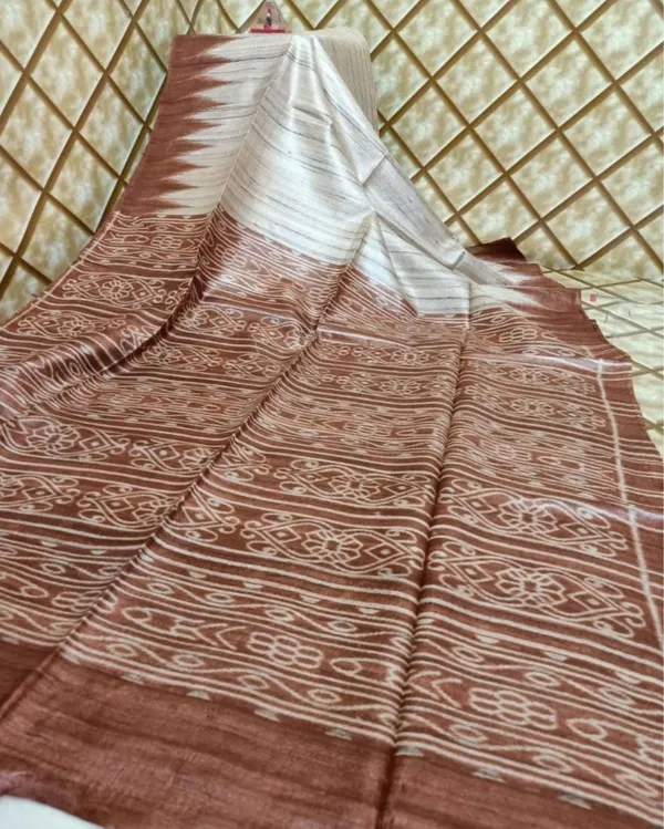 Silkmark_Tussar_Stunning_Blockprint_Beige_&_Brown_Saree