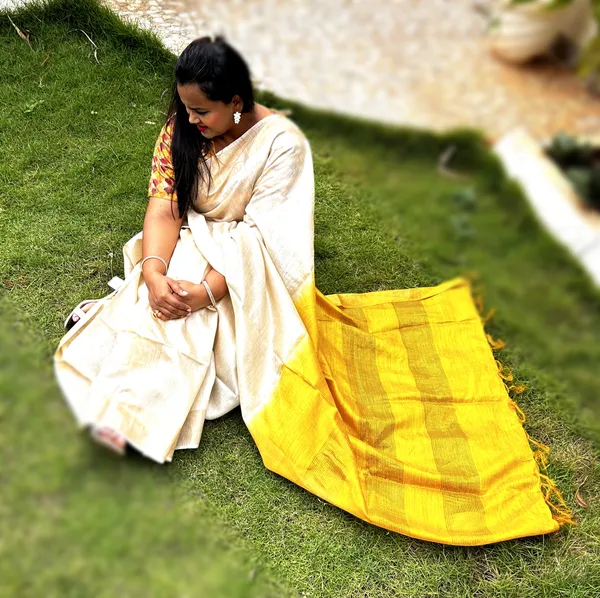 Handloom_Kota_Silk_Dreamy_Beige_&_Yellow_Saree