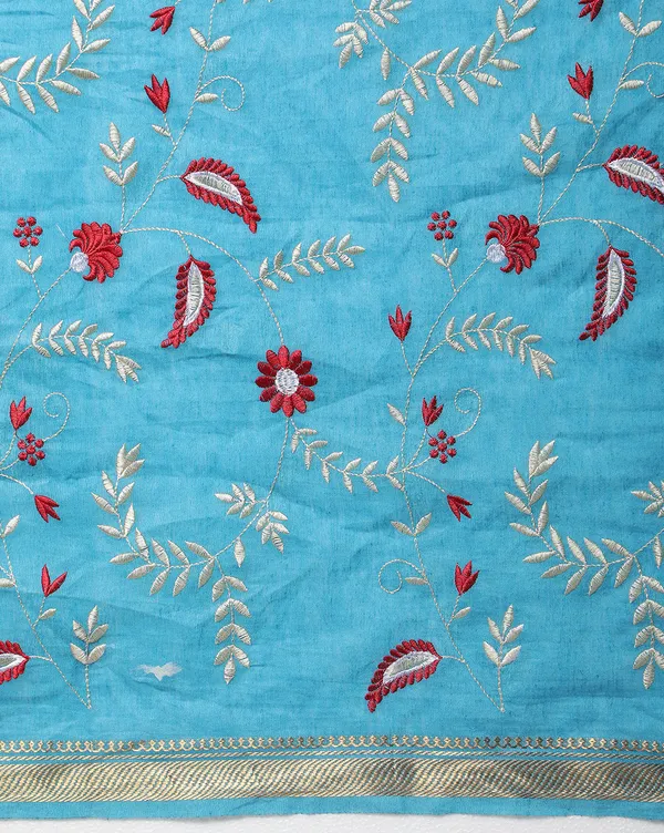 Fanciful_Silk_Linen_Embroidered_Handloom_Blue_Saree