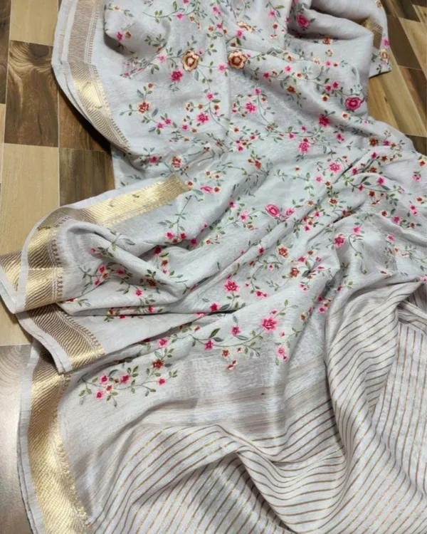 Impressive_Silk_Linen_Embroidered_Handloom_Gray_Saree