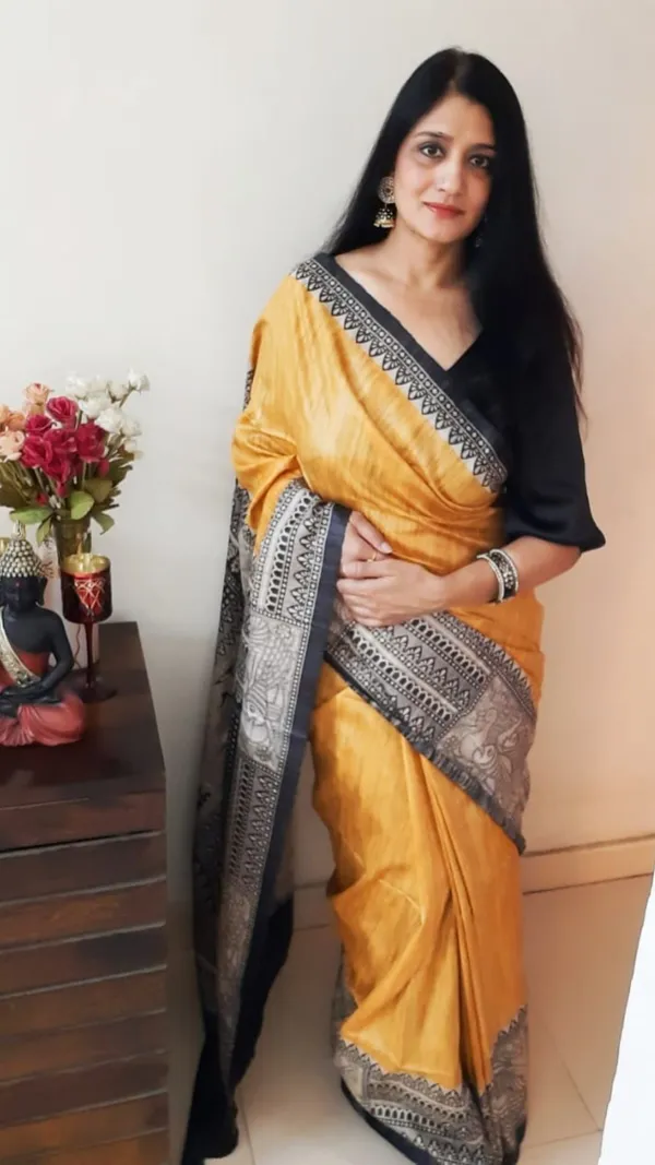 Silkmark_Tussar_Shining_Madhubani_Yellow_&_Black_Saree