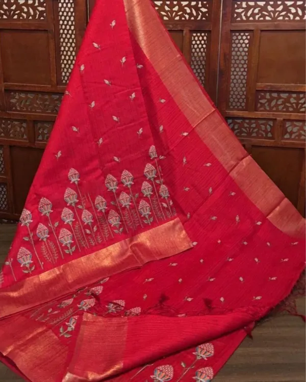 Silkmark_Certified_Pure_Tussar_Misty_Embroidered_Red_Saree