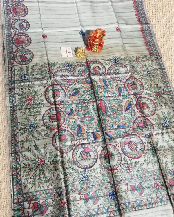Silkmark_Tussar_Lively_Madhubani_Handpainted_Biege_Saree