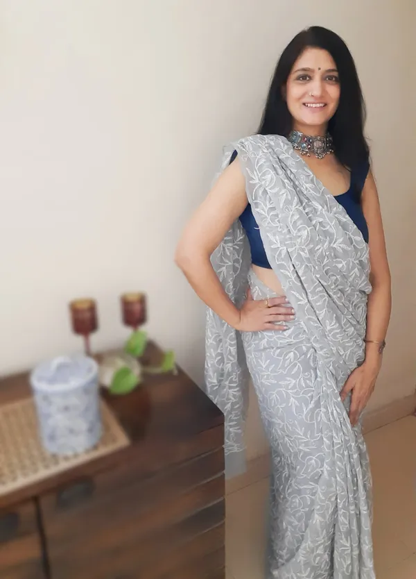 Tepchi_Handwork_Georgette_Work_Gray_Saree