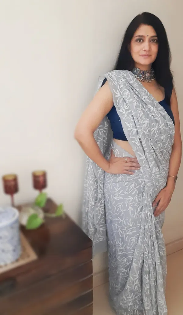 Tepchi_Handwork_Georgette_Work_Gray_Saree