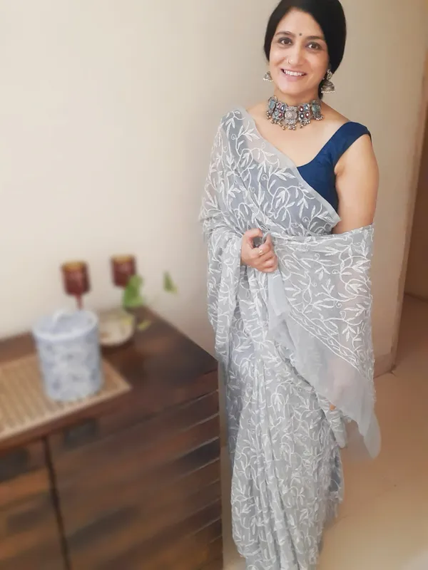Tepchi_Handwork_Georgette_Work_Gray_Saree