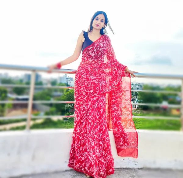 Tepchi_Handwork_Georgette_Work_Red_Saree