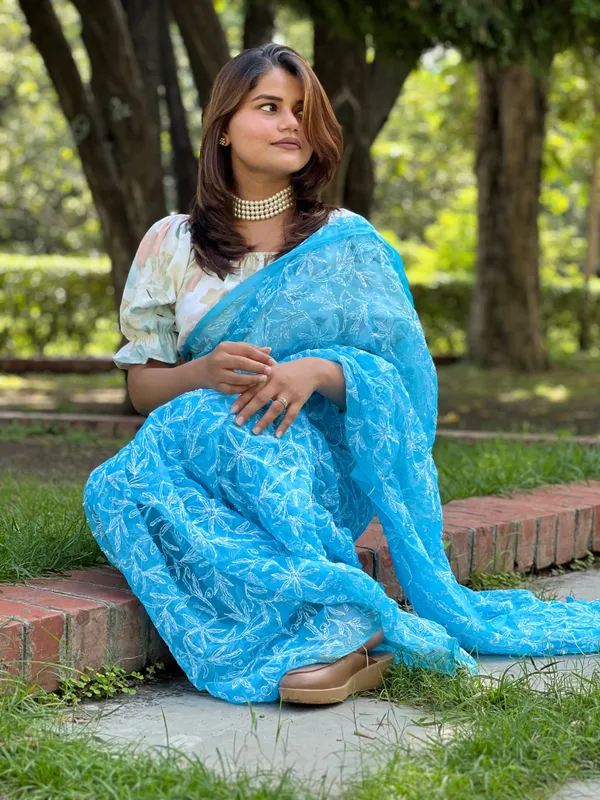 Tepchi_Handwork_Georgette_Work_Torquoise_Blue_Saree
