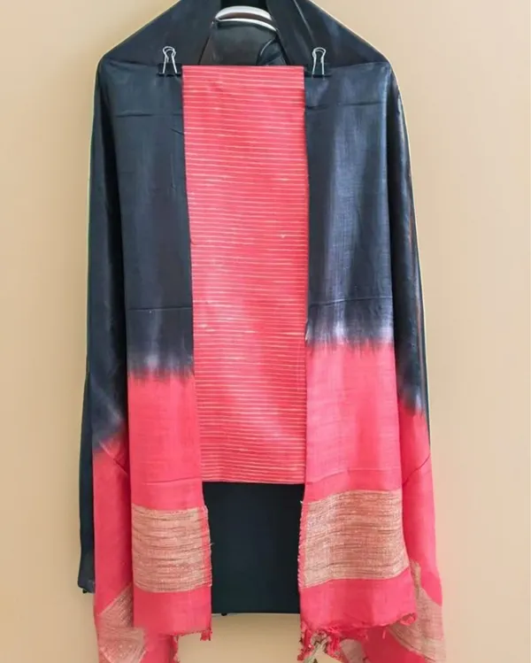 Handdyed_Katan_Silk_Warm_Red_&_Black_Contrast_Suit