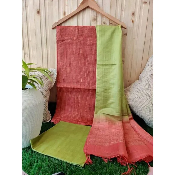 Handdyed_Katan_Silk_Red_&_Green_Contrast_Suit