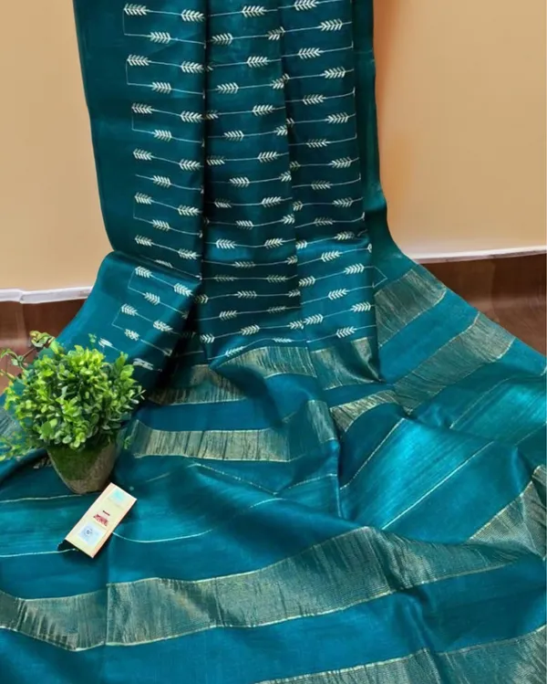 Eri_Silk_Rama_Green_Saree_Handcrafted