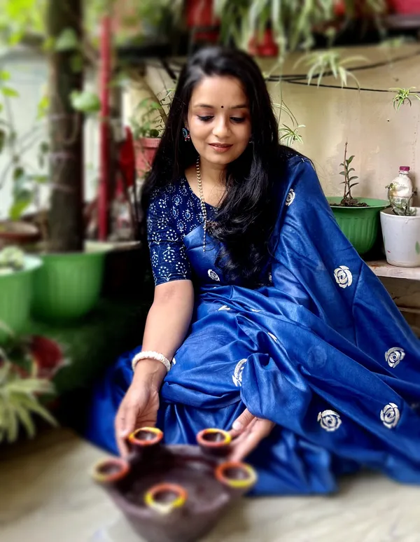 Silkmark_Decorous_Eri_Tussar_Silk_Embroidered_Blue_Saree