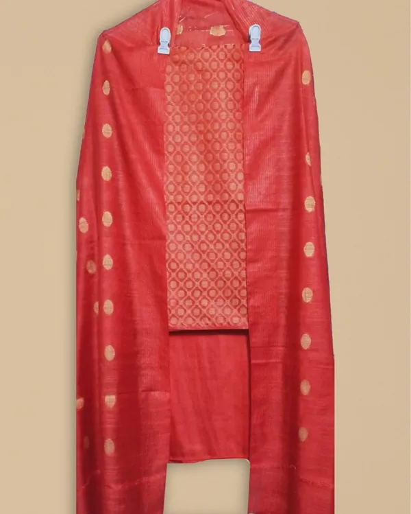 Katan_Silk_Intriguing_Handcrafted_Suit_Red