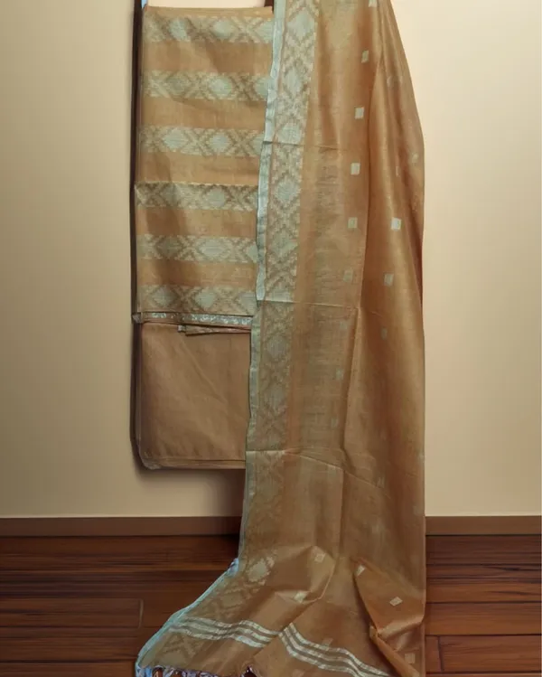 Katan_Silk_Eclipsing_Handcrafted_Mustard_Suit