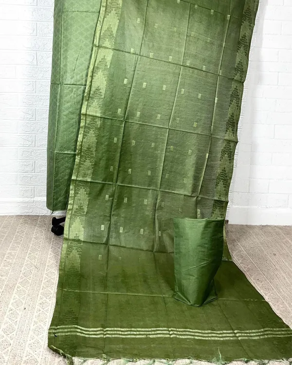 Katan_Silk_Eclipsing_Handcrafted_Green_Suit
