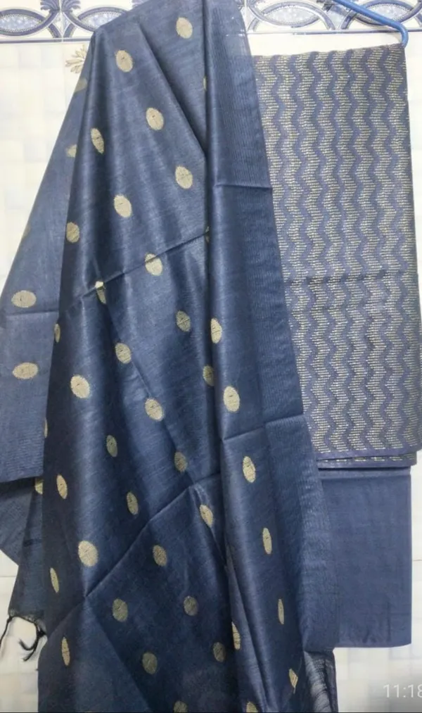 Katan_Silk_Sparkling_Handcrafted_Gray_Suit