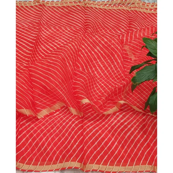 Incandescent_Pure_Silk_Kota_Doria_Red_Saree_Handcrafted