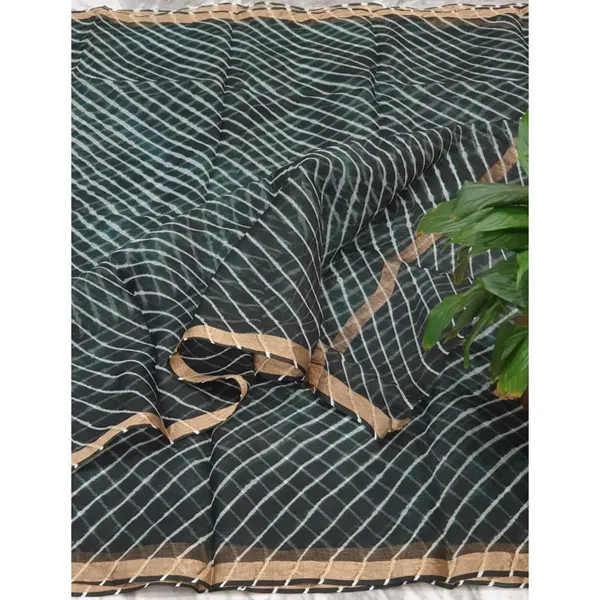 Adorable_Pure_Silk_Lehariya_Kota_Doria_Black_Saree_Handcrafted