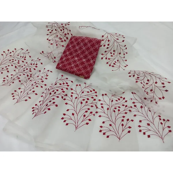 Artisanal_Kota_Doria_Cotton_Bel_Embroidery_White_Saree