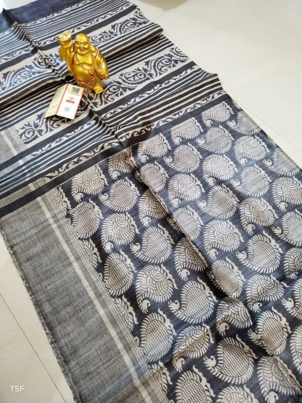 Silkmark_Tussar_Vibrant_Blockprint_Black_&_Beige_Saree
