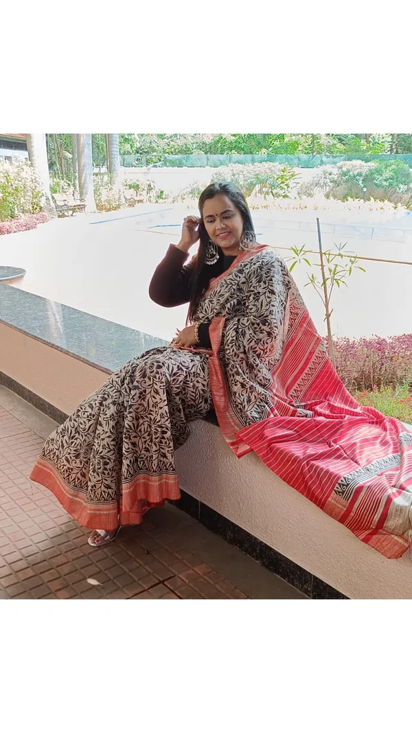 Silkmark_Tussar_Unique_Blockprint_Black_&_Red_Saree