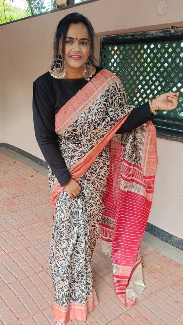 Silkmark_Tussar_Unique_Blockprint_Black_&_Red_Saree