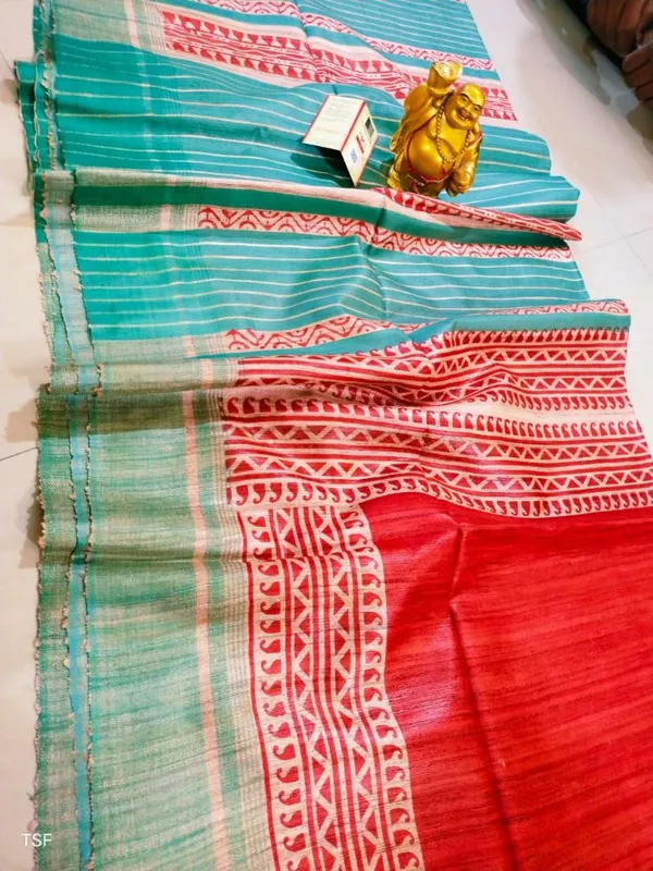 Silkmark_Tussar_Vibrant_Blockprint_Red_&_Blue_Saree