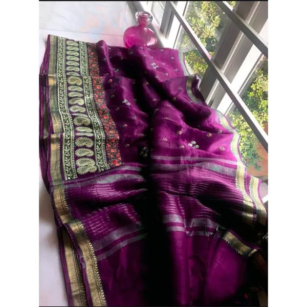 Imaginative_Silk_Linen_Embroidered_Voilet_Saree
