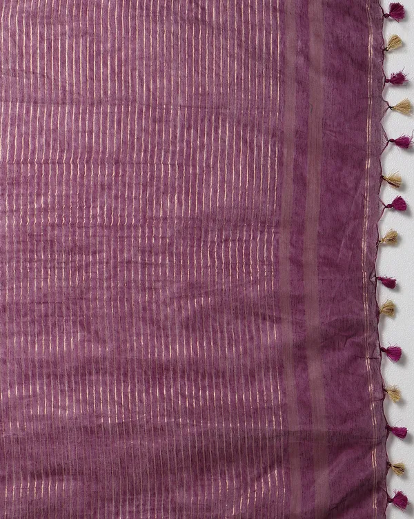 Bold_Silk_Linen_Embroidered_Purple_Saree