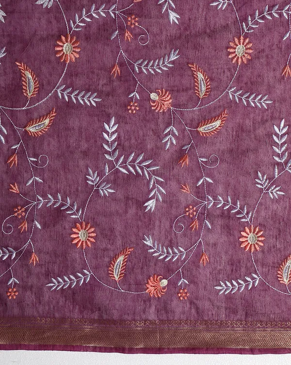 Bold_Silk_Linen_Embroidered_Purple_Saree
