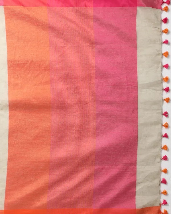 Evocative_Handwoven_Pure_Linen_Beige_Saree