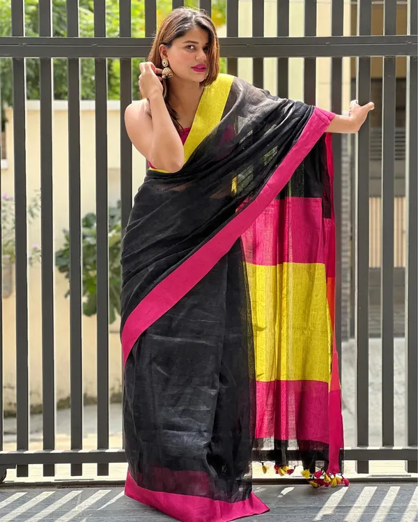 Vibrant_Handwoven_Pure_Linen_Black_Saree