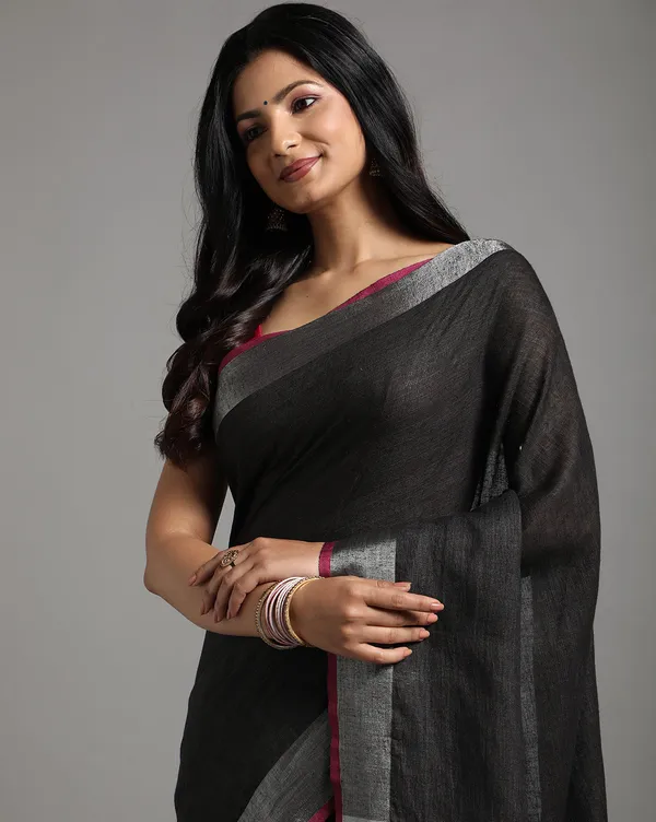 Tranquil_Handwoven_Pure_Linen_Black_Saree