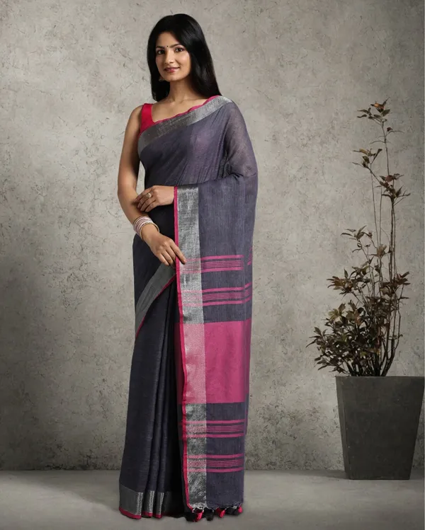 Intriguing_Handwoven_Pure_Linen_Black_Saree