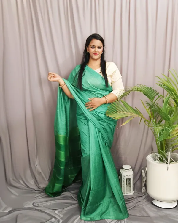 Eri_Silk_Tussar_Striped_Green_Saree