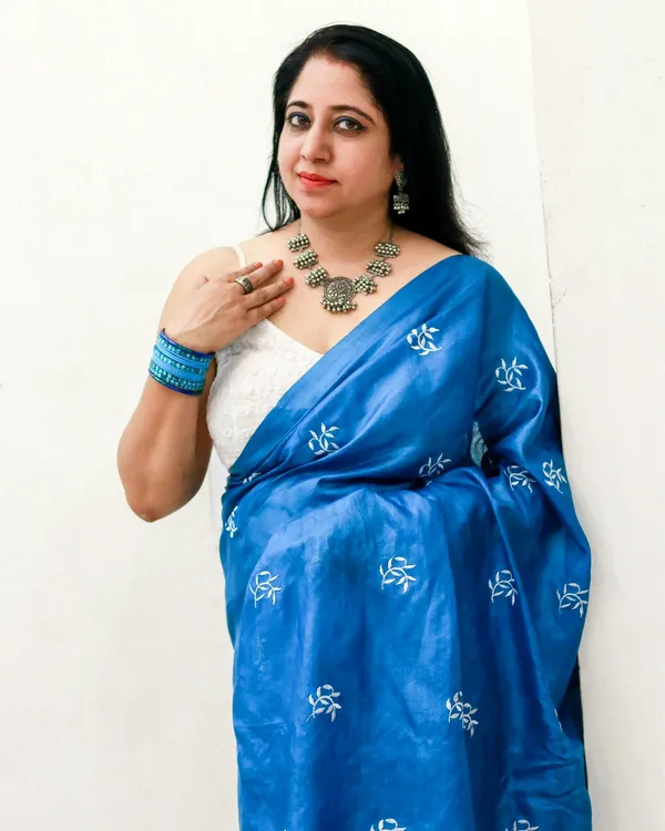 Silkmark_Pure_Tussar_Vivid_Embroidered_Blue_Saree