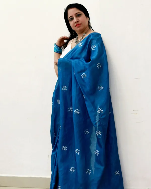 Silkmark_Pure_Tussar_Vivid_Embroidered_Blue_Saree