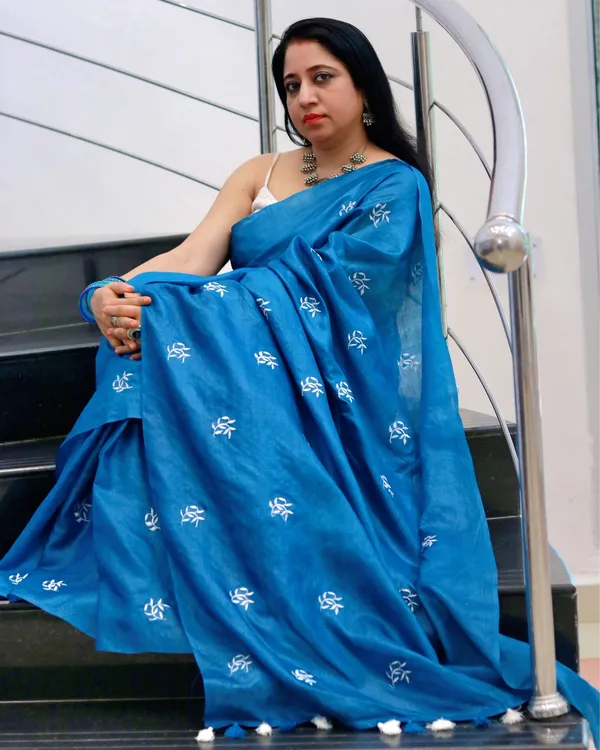 Silkmark_Pure_Tussar_Vivid_Embroidered_Blue_Saree