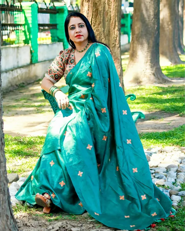 Silkmark_Pure_Tussar_Lucid_Embroidered_Green_Saree