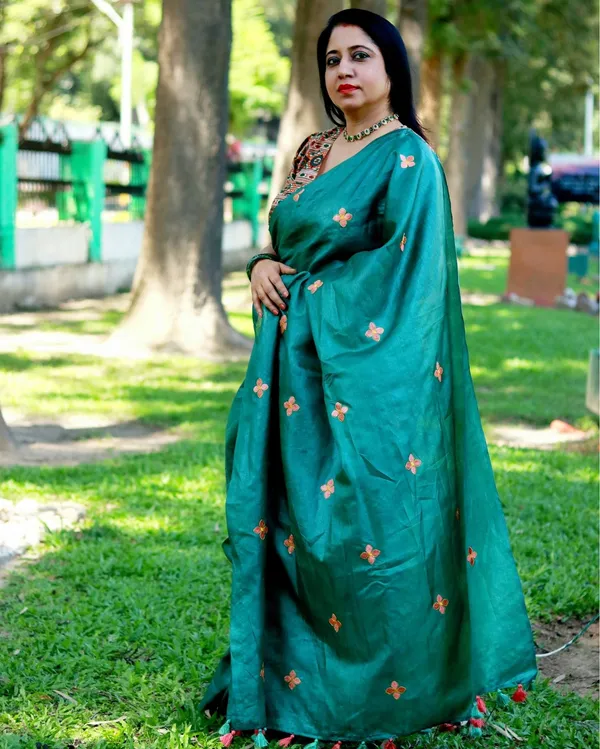Silkmark_Pure_Tussar_Lucid_Embroidered_Green_Saree
