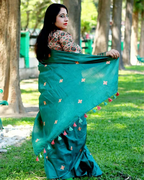Silkmark_Pure_Tussar_Lucid_Embroidered_Green_Saree