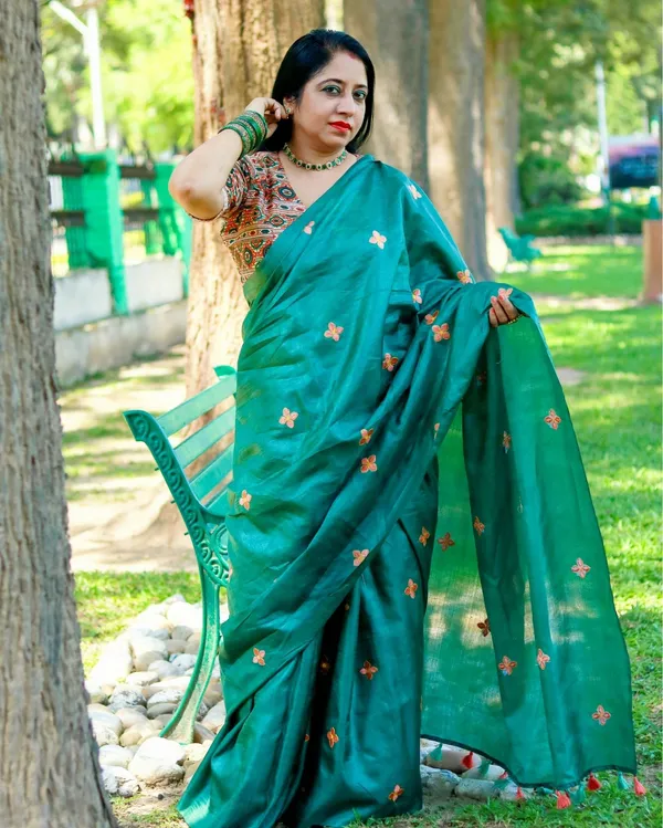 Silkmark_Pure_Tussar_Lucid_Embroidered_Green_Saree